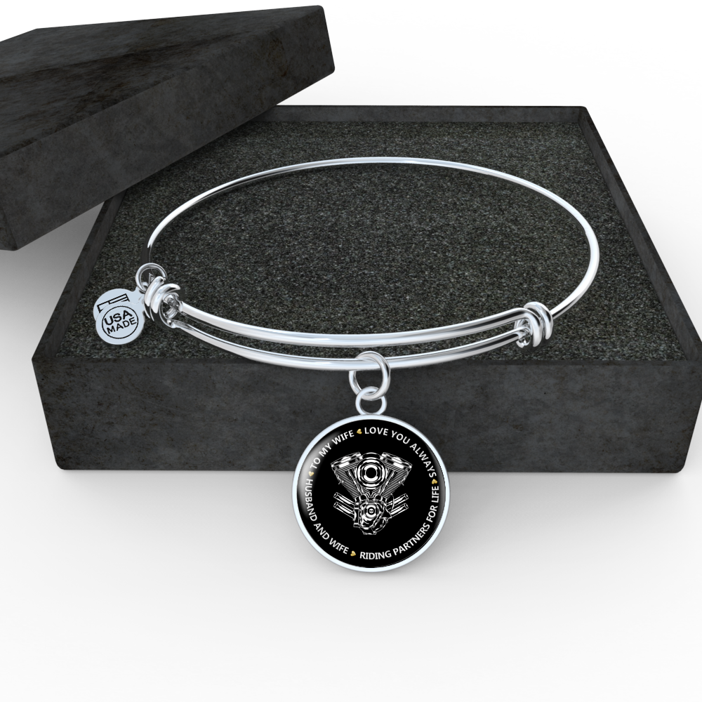 SILVER ROUND NECKLACE & BANGLE - RIDING PARTNERS